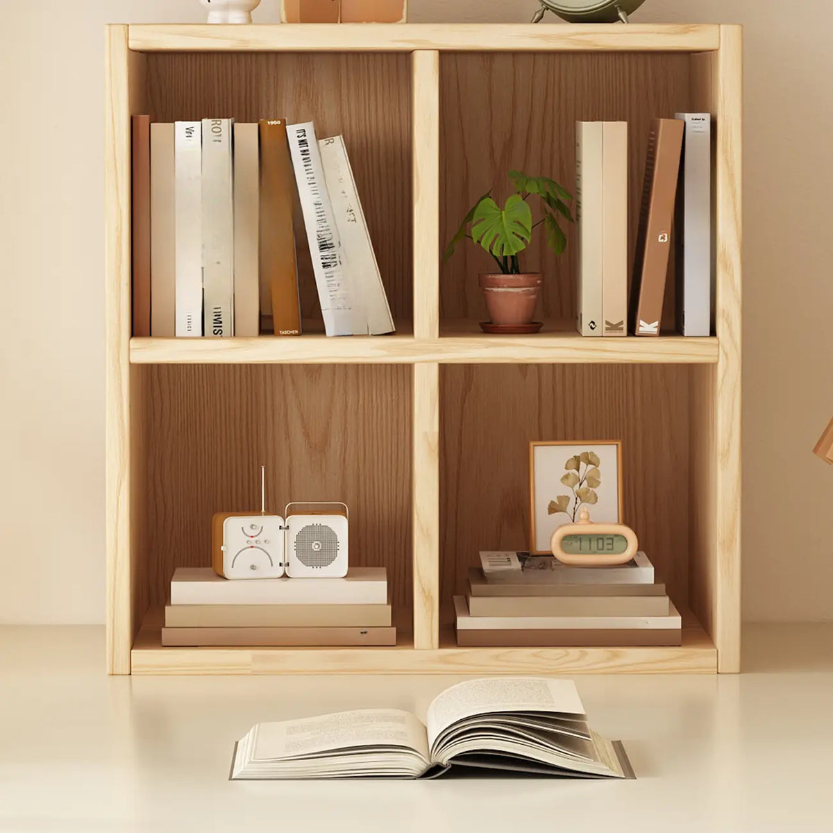 Moderne horizontale houten boekenkast met 8 vakken en naturel afwerking
