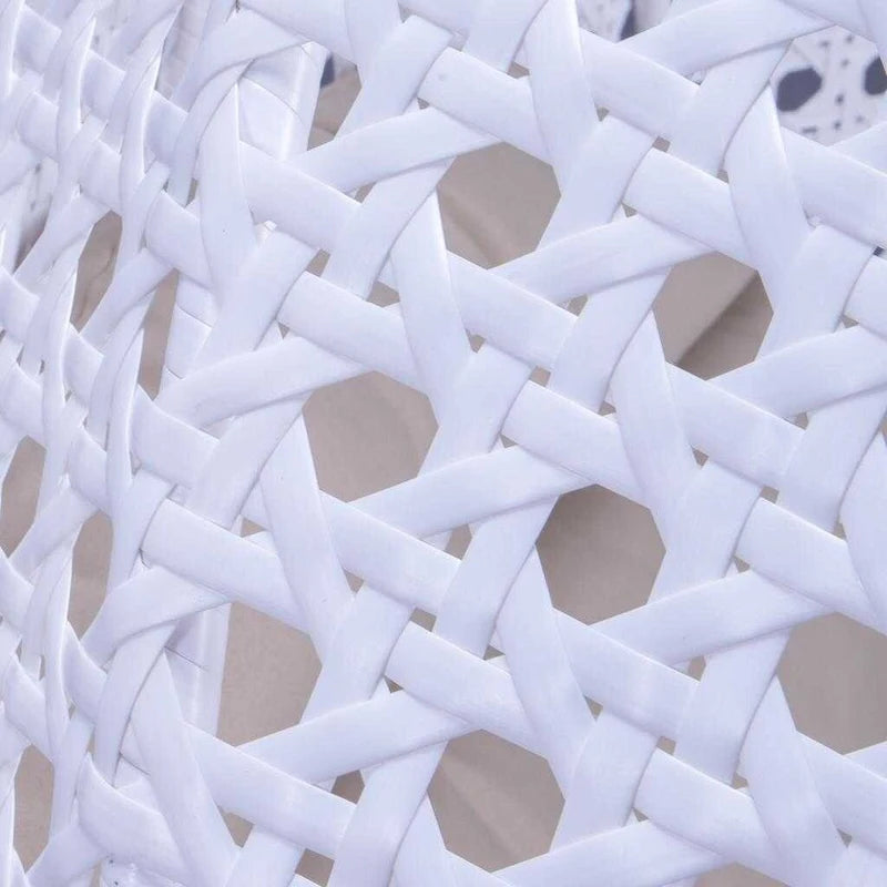 LeisureMod Hängesessel in Ei-Form für 2 Personen mit Gestell - Rattan-Pendelsessel für drinnen und draußen, Hängemattensessel für die Terrasse mit Kissen