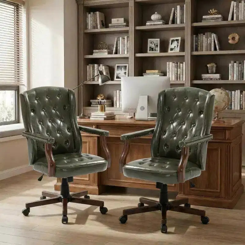 Sedia da ufficio direzionale con design a schienale alto e funzione girevole per l'ufficio domestico