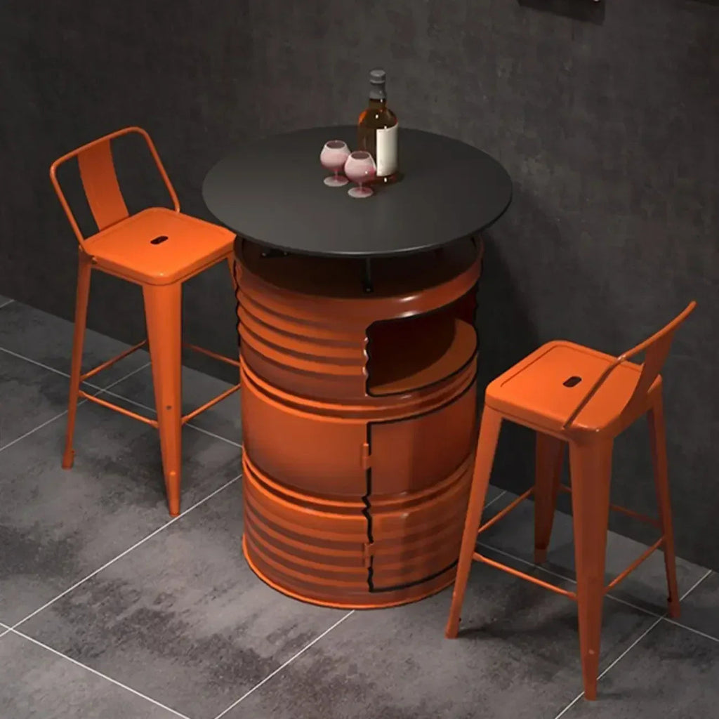 Industrielle schwarze und orangefarbene Metallfass-Tische mit Stauraum