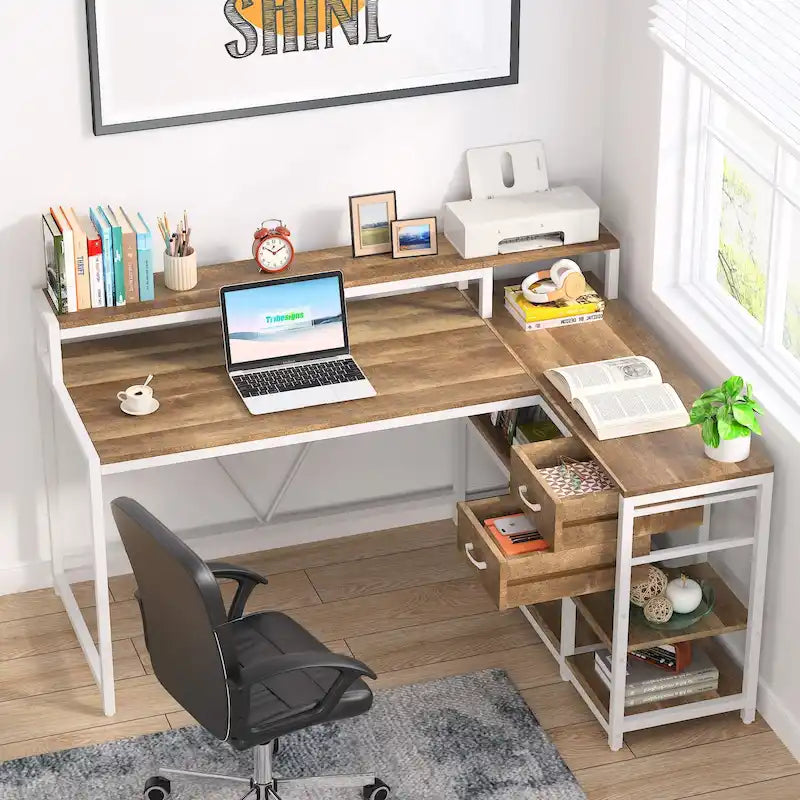 Schreibtisch in L-Form mit Schublade, Eckschreibtisch fürs Homeoffice mit Ablagefächern und Monitorständer, rustikaler PC-Schreibtisch für kleine Räume