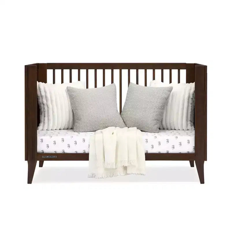 Delta Children Ollie 4-in-1-Umbaubabybett mit Umbaumöglichkeit zum Tagesbett