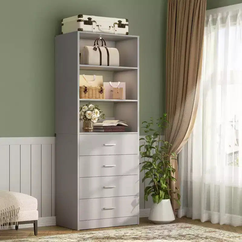 Schrank-Organisationssystem mit Holzschubladen und Regalen