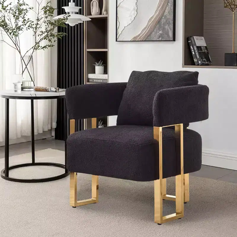 Set van 2 moderne gestoffeerde fauteuils met gouden metalen poten voor woonkamer, slaapkamer of kantoor