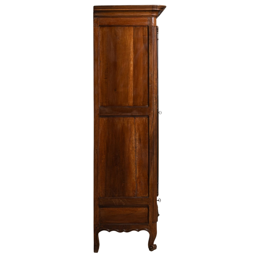 Armadio francese antico in noce, stile revival rinascimentale, circa 1840