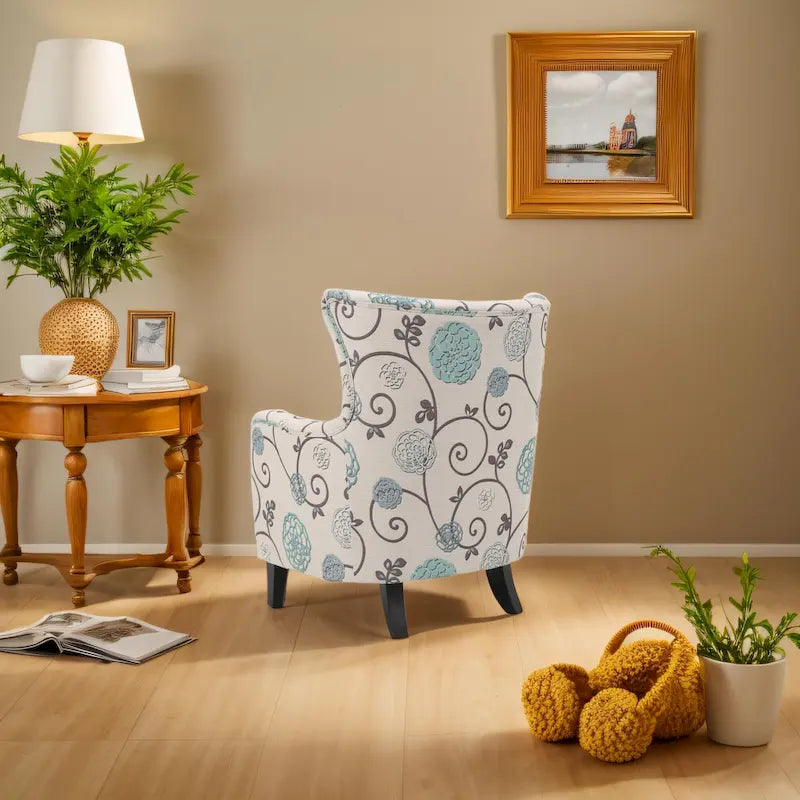 Moderne retro fauteuil met hoge rugleuning van 30.25 en houten poten voor de woonkamer