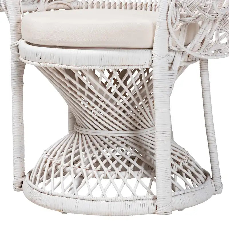 Poltrona pavone Kallima moderna in stile bohémien, bianca e in rattan naturale