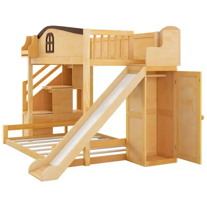 Stapelbed met een twijfelaar boven een tweepersoonsbed, met glijbaan, planken, opbergtreden en kledingkast voor de kinderkamer