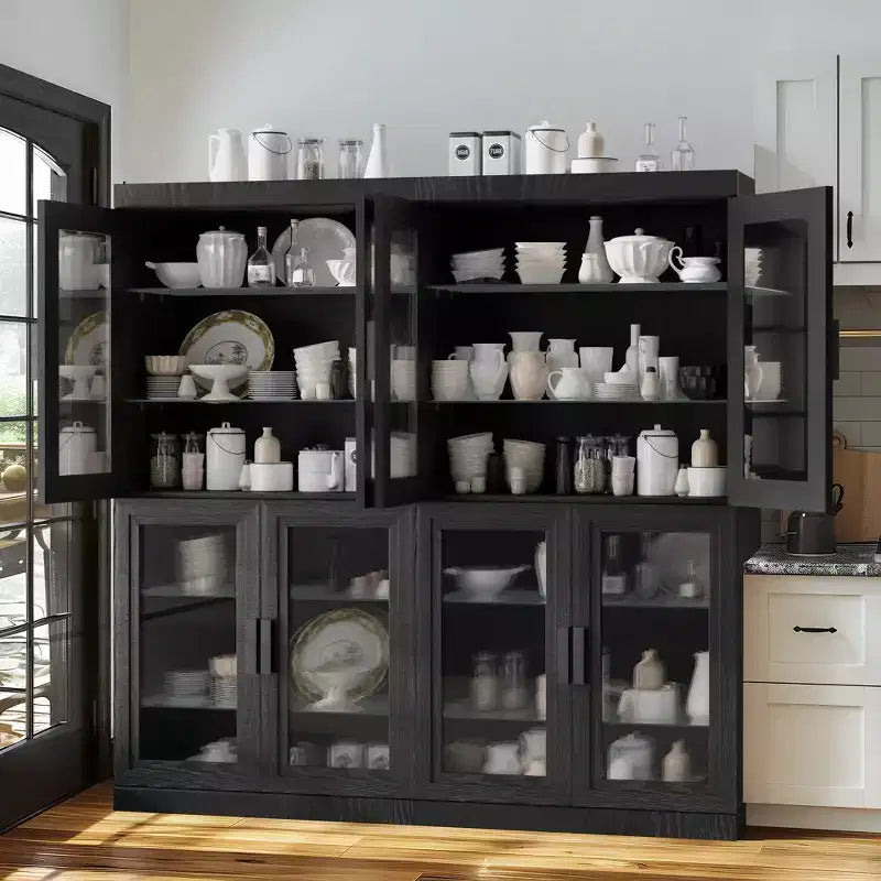 Armoire de rangement décorative haute de 62, en bois à grain apparent avec portes en verre noir et espace suffisant pour 12 étagères