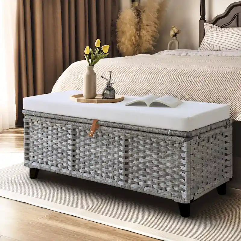 Aufbewahrungsbank aus Korbgeflecht mit Kissen für Schlafzimmer, Wohnzimmer oder Veranda - 18.5 H X 43.3 W X 18.5 D