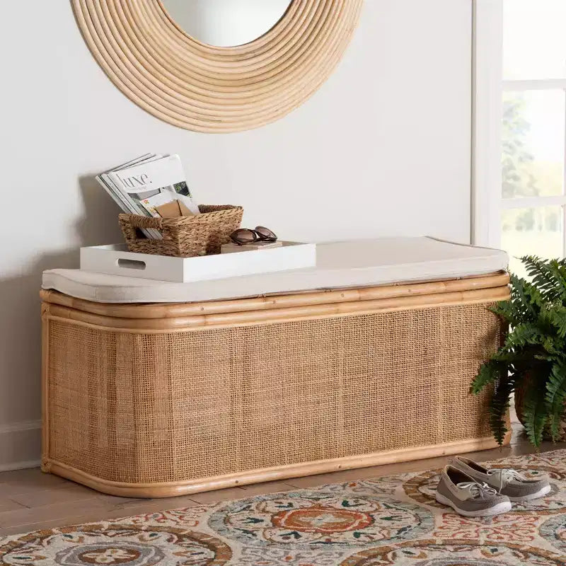 Panca contenitore in rattan naturale bali & pari Ishana Natural/White: imbottitura in poliestere, struttura in compensato, non richiede montaggio