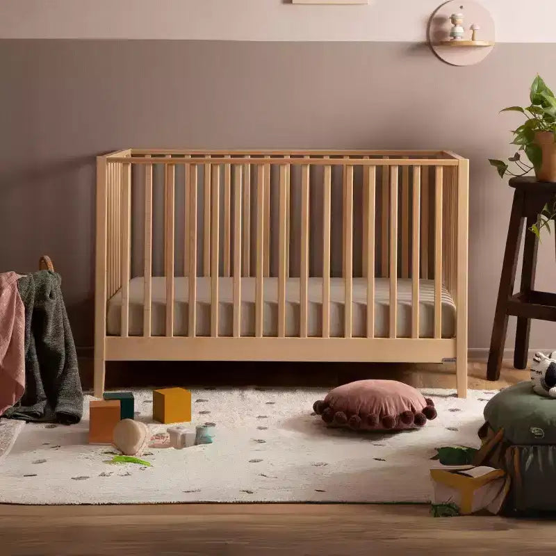 Lit de bébé convertible 3-en-1 en hêtre massif, certifié GREENGUARD Gold, fabriqué en Italie