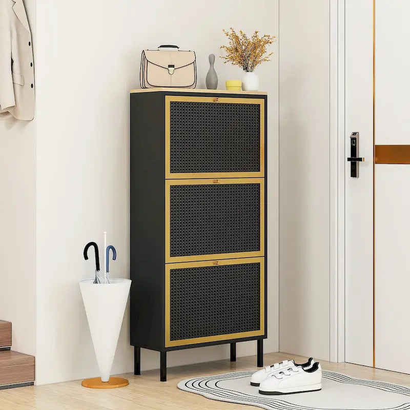 Schuhschrank mit 3 Metalltüren, freistehend