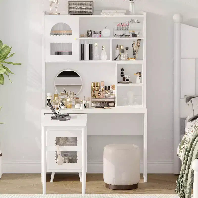 Bureau d’ordinateur en bois moderne pour bureau à domicile Okak avec plateau, chaise et bibliothèque, bureau d’écriture avec rangements pour l’étude et le travail des adolescents et étudiants