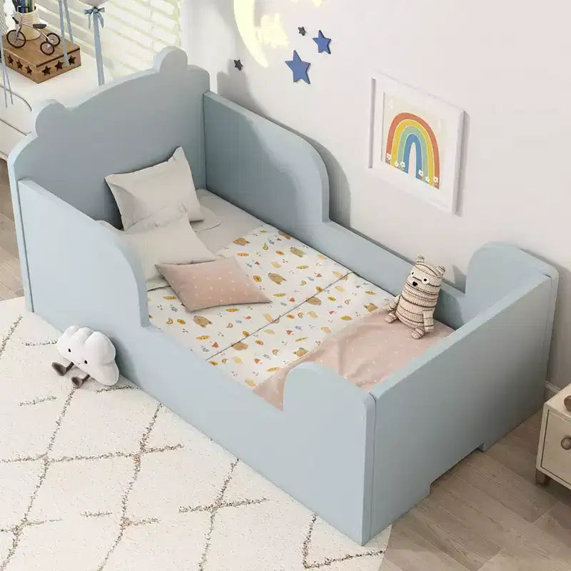 Okak berenvormig vloerbed voor kinderen van 3-6 jaar, peuterbedframe met veiligheidshekje, schattig kinderbed in de vorm van een dier