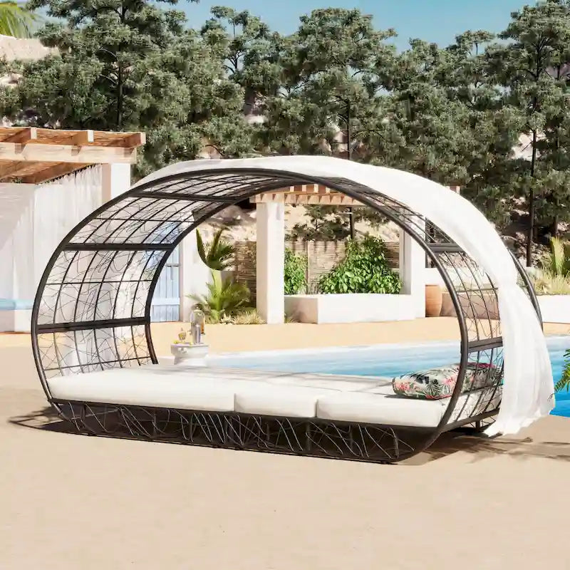 Oaks Aura Outdoor ligbed met kussen, gordijn en kleurrijk sierkussen, loungestoelen van wicker, verstelbare ligstoelen voor de tuin
