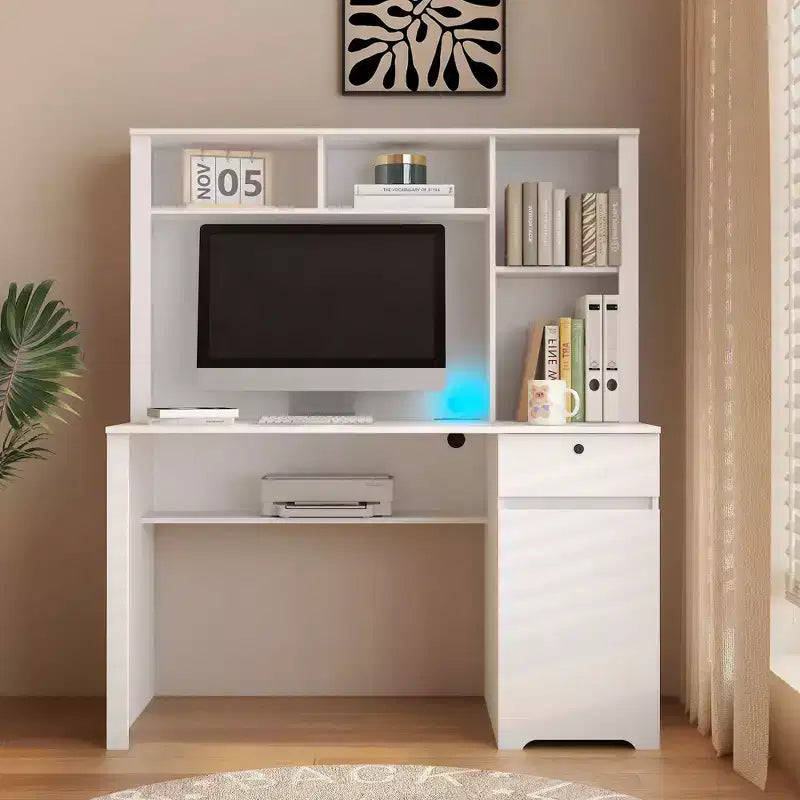 Scrivania moderna per computer da 51.18IN con alzata e libreria, scrivania da ufficio con ampio spazio contenitivo, scrivania per studio e sala lettura