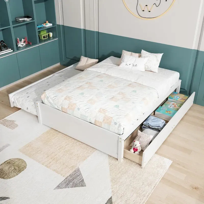 Tweepersoonsbed met onderschuifbed voor een eenpersoonsmatras en twee lades