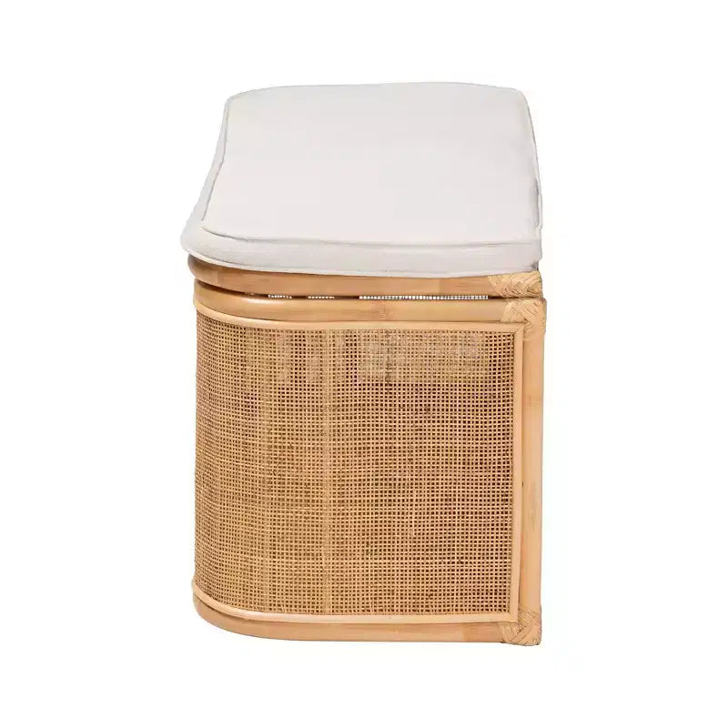 Panca contenitore in rattan naturale bali & pari Ishana Natural/White: imbottitura in poliestere, struttura in compensato, non richiede montaggio