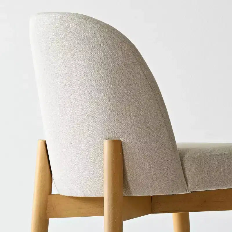 Eetkamerset met 7 delen, uitschuifbare tafel van 78-96 met schraagonderstel en gestoffeerde stoelen met poten van massief hout-Panipeachy