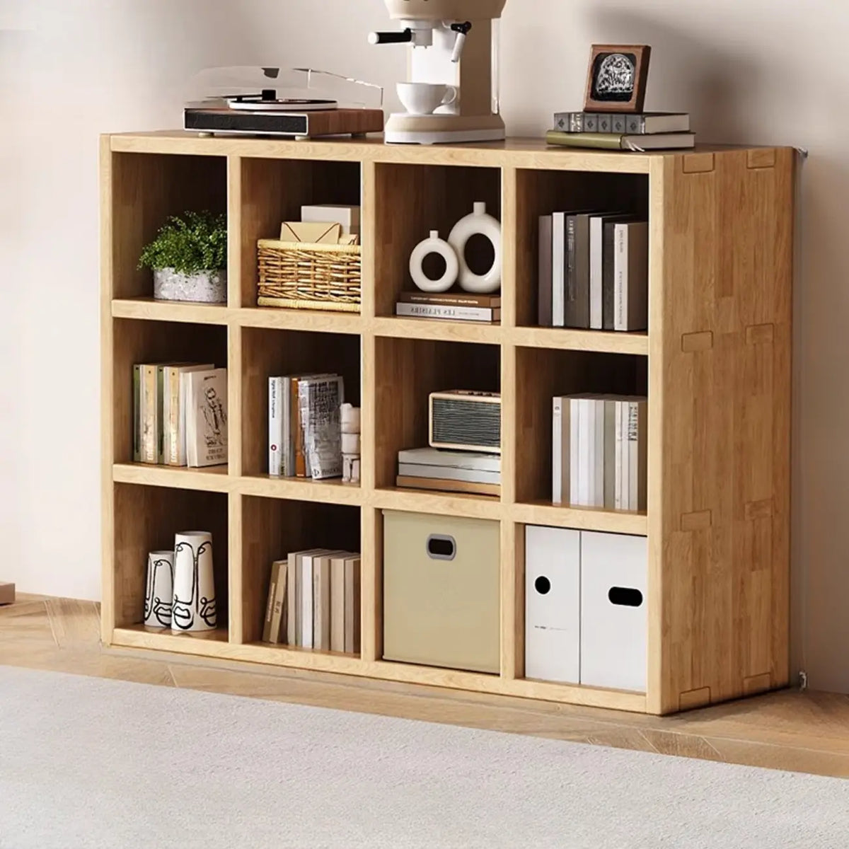 Moderne horizontale houten boekenkast met 8 vakken en naturel afwerking