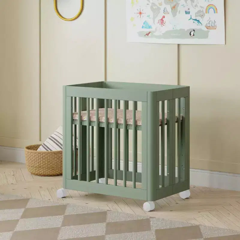 Lettino convertibile Babyletto Yuzu 8 in 1 con kit di conversione per tutte le fasi