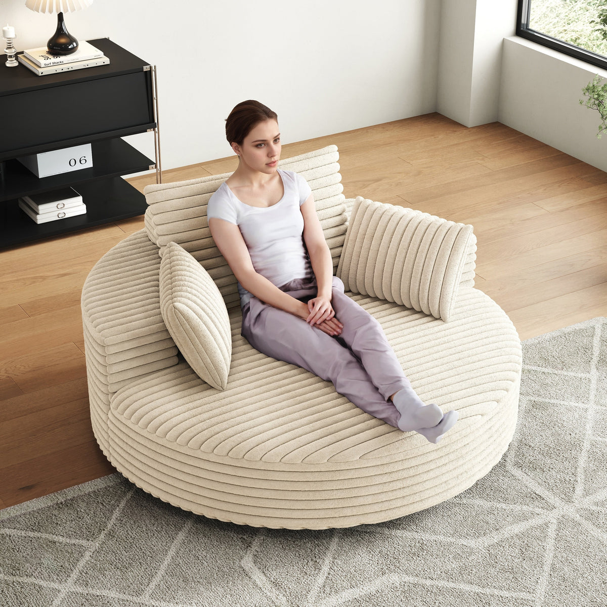 Einzelsessel mit Cord-Chenille-Bezug und Schaumstoffpolsterung, drehbar