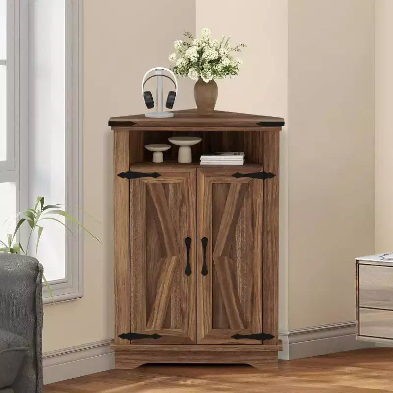 Eckschrank mit Scheunentür, im Landhausstil, freistehender Eckschrank mit verstellbaren Einlegeböden, Aufbewahrungsschrank fürs Homeoffice