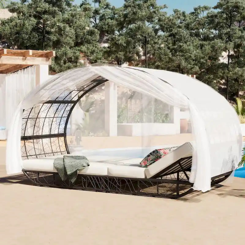 Oaks Aura Outdoor ligbed met kussen, gordijn en kleurrijk sierkussen, loungestoelen van wicker, verstelbare ligstoelen voor de tuin