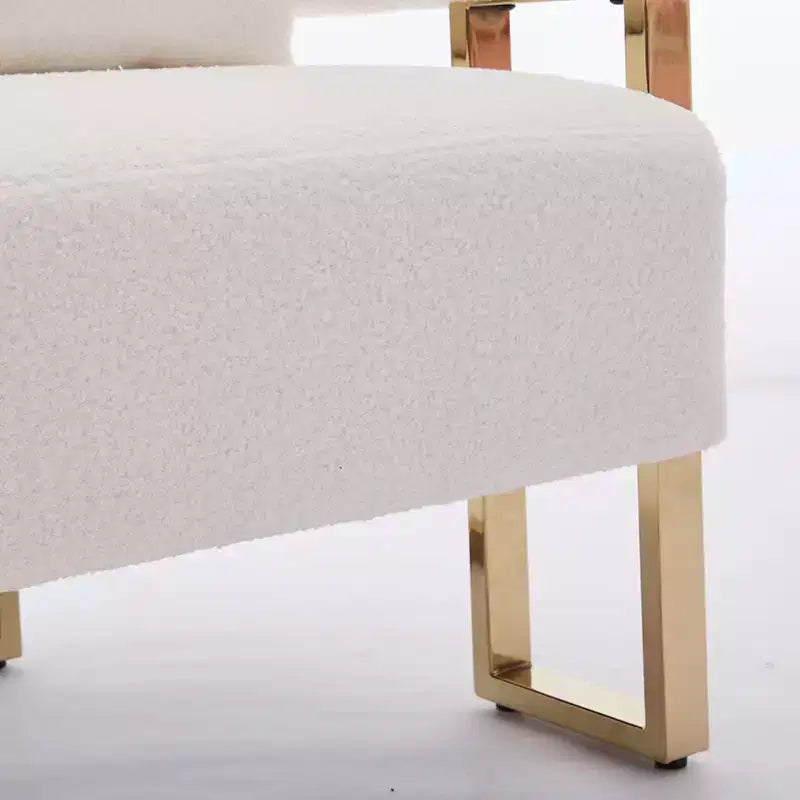 Set van 2 moderne gestoffeerde fauteuils met gouden metalen poten voor woonkamer, slaapkamer of kantoor