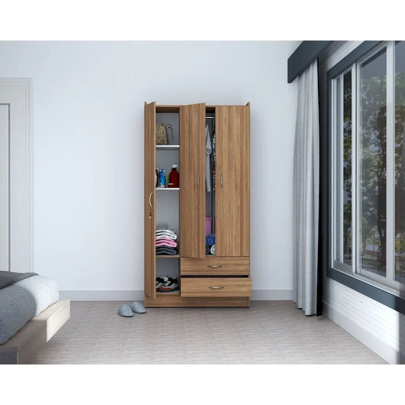 Hoge armoire/kledingkast van Inval