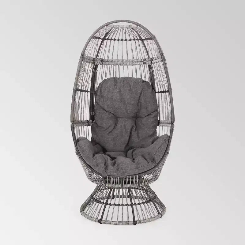 Pintan draaibare eierstoel van riet - Christopher Knight Home