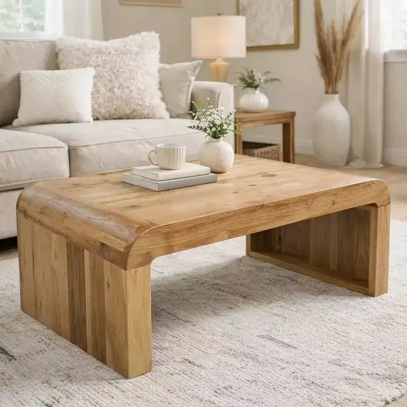 Couchtisch „Royal Hampton“ aus handgefertigtem, naturbelassenem Akazienholz mit rechteckiger, geschwungener Wasserfallkante, 36 Zoll