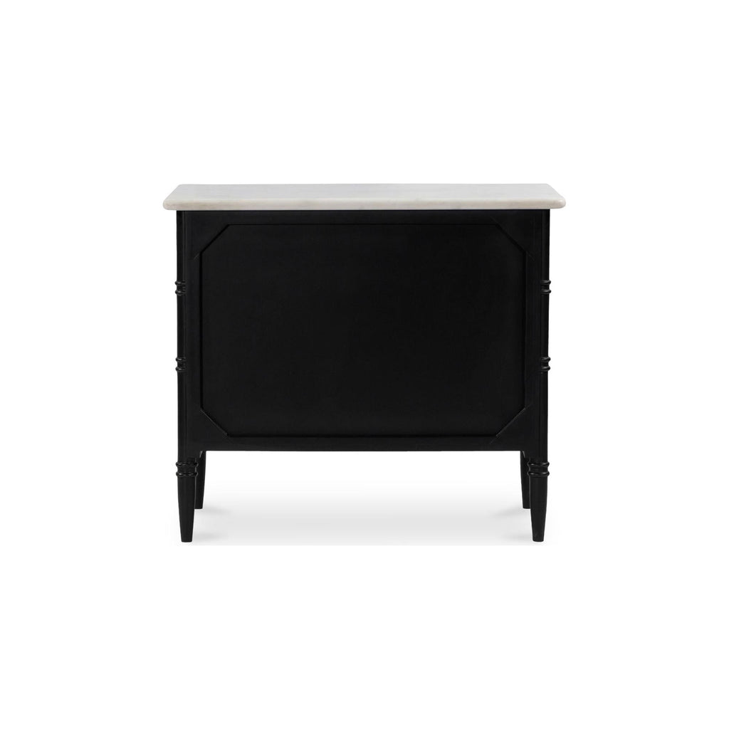 Comodino di ispirazione provenzale in legno di mango con piano in marmo, maniglie in ottone e due cassetti per la camera da letto