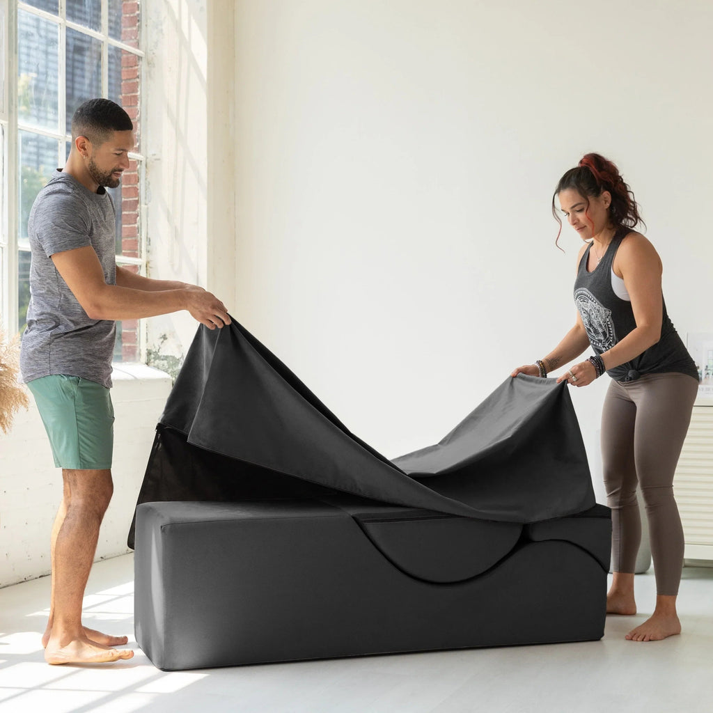 Méridienne convertible Avana Kami / yoga et massage - pouf 2-en-1 avec chaise longue de yoga pliable dissimulée, microvelours - N/A