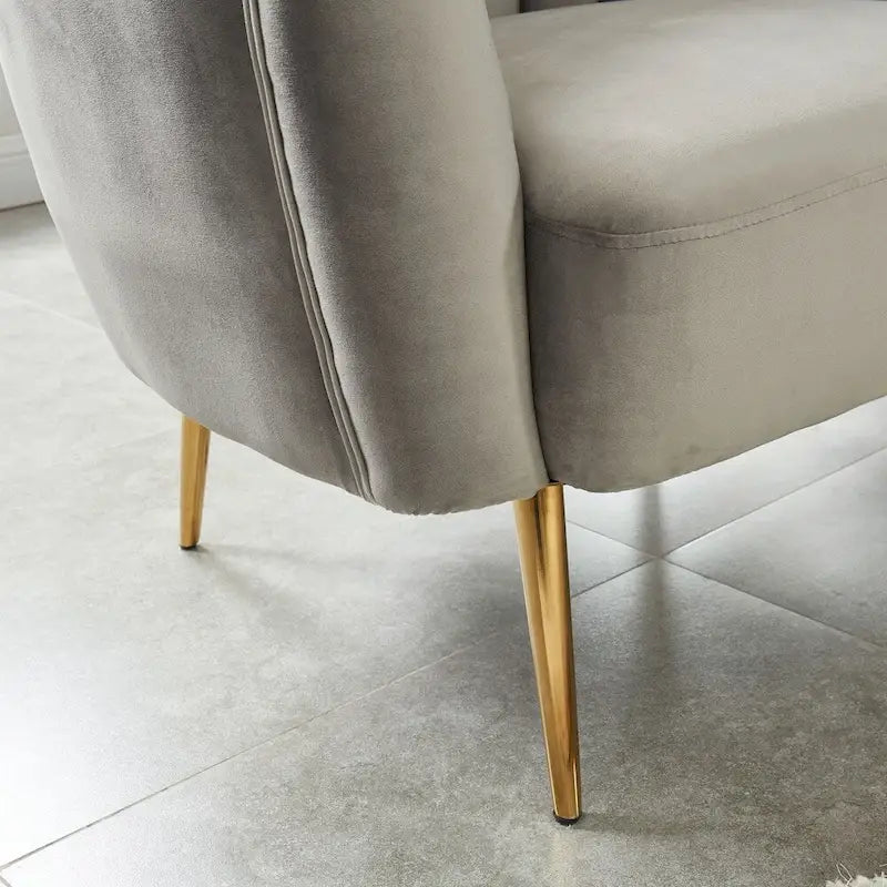 Albany zeitgemäßes Samt-Mikrofaser-Loveseat mit Knopfheftung von Silver Orchid