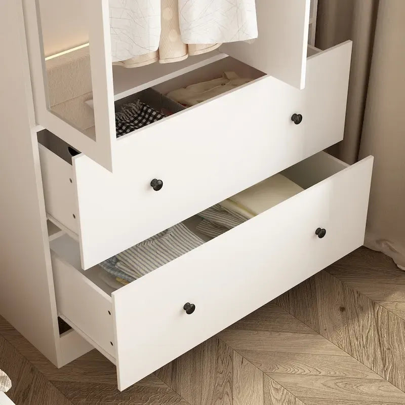 Kleiderschrank mit Spiegel und verstellbarem Kleiderstangenbereich, platzsparend