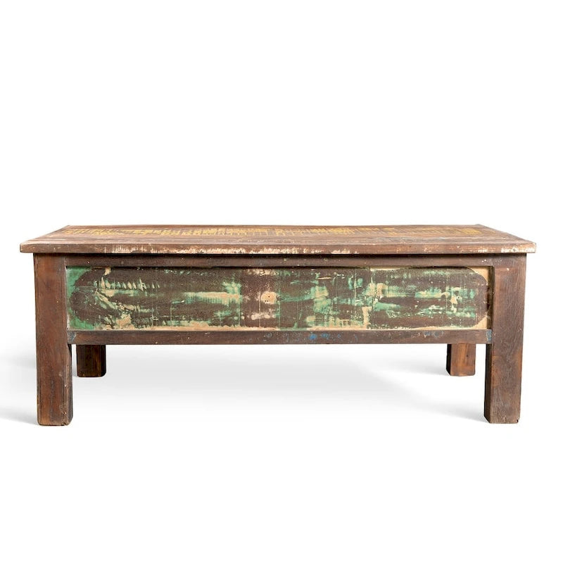 Handgemaakte salontafel van oud gerecycled hout (India)