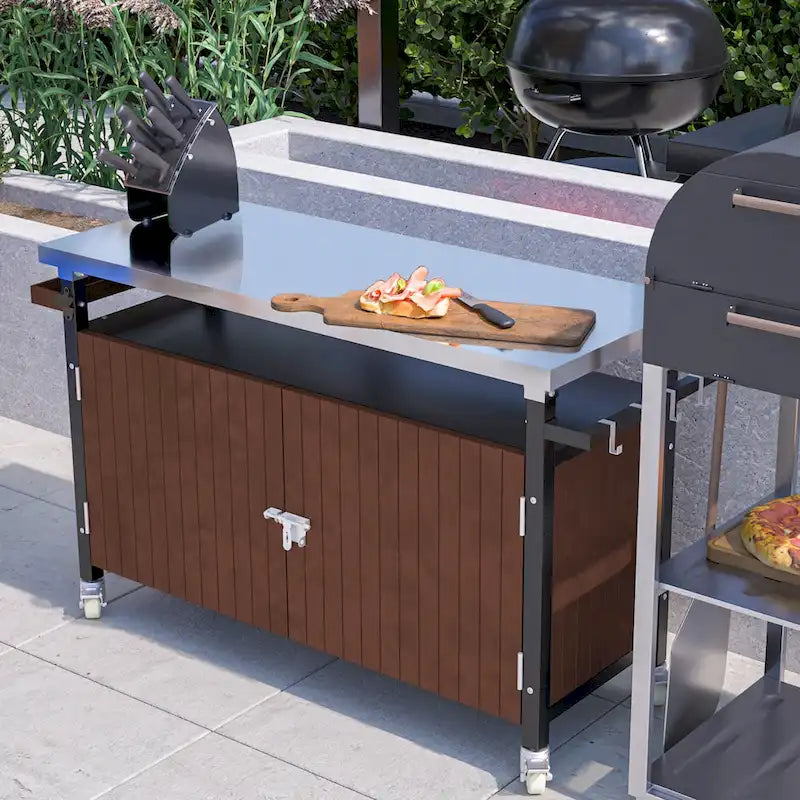 Grillwagen für draußen mit Tischplatte aus Edelstahl (Hocker nicht im Lieferumfang enthalten)