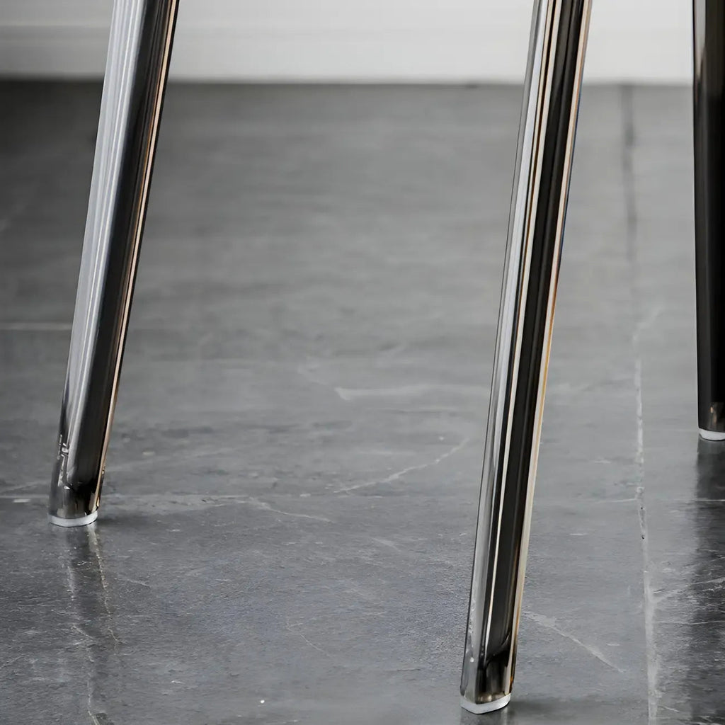 Bernsteinfarbener Acryl-Esszimmerstuhl ohne Armlehnen mit niedriger Rückenlehne