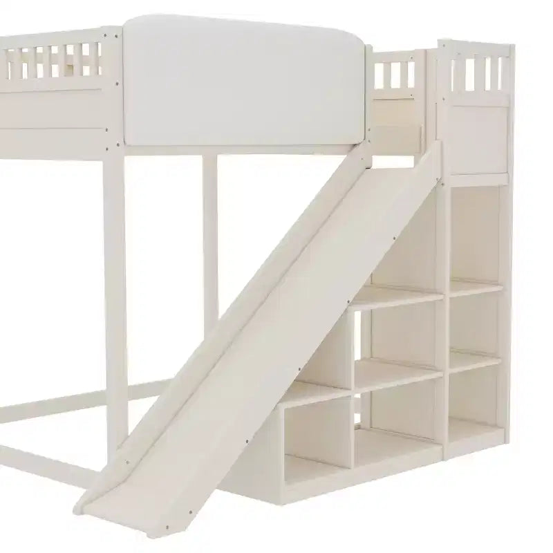 Lit mezzanine Bellemave avec tête de lit rembourrée et étagères de rangement, cadre en bois massif avec échelle et toboggan pour enfants
