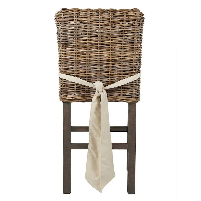 Rattan-Hocker mit Kissen in Grau-Waschoptik von East at Main