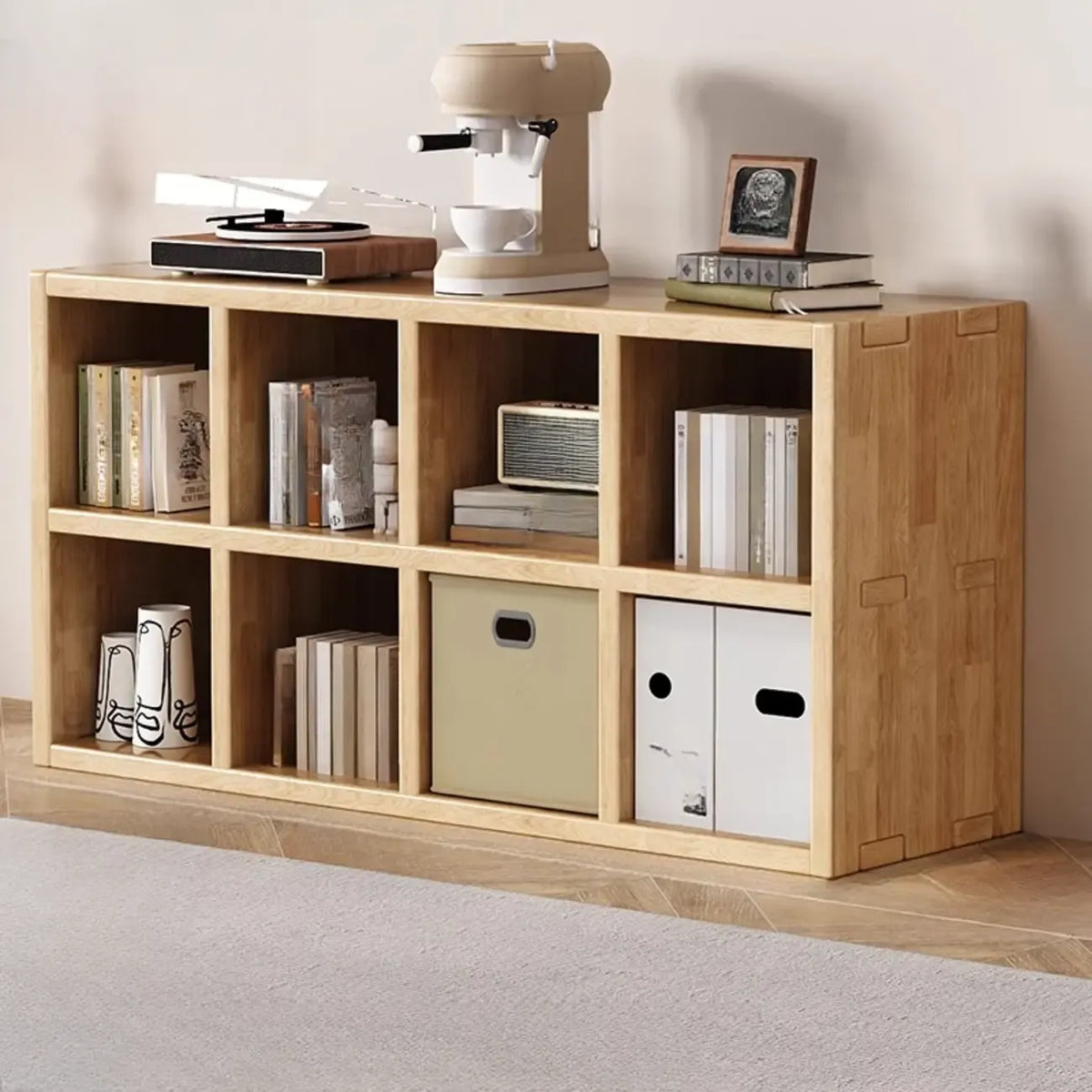 Moderne horizontale houten boekenkast met 8 vakken en naturel afwerking