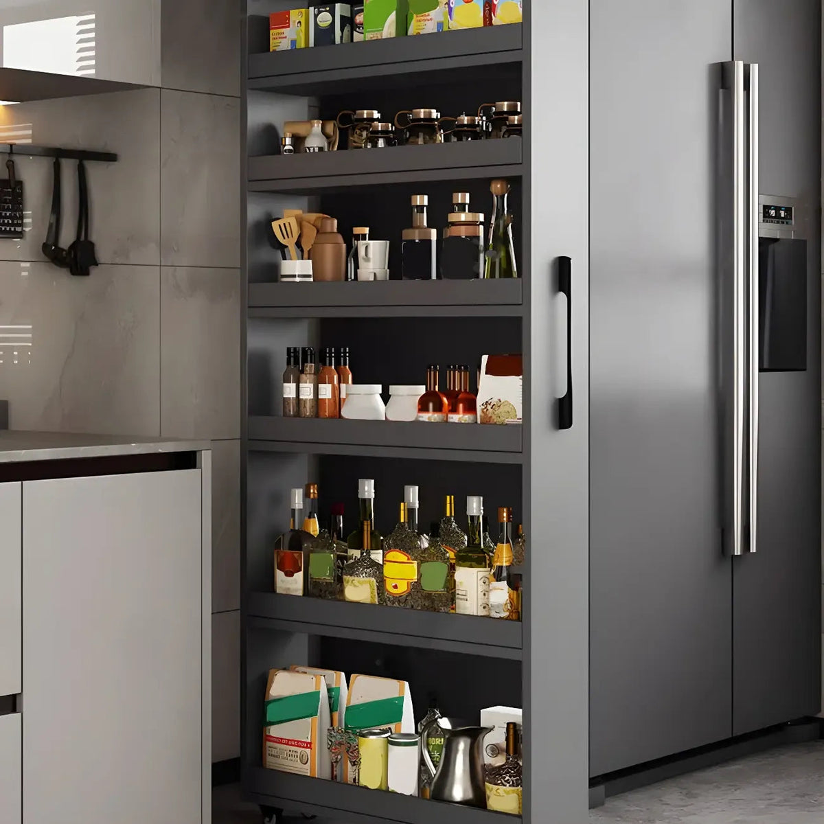 Moderner Buffet-Tisch aus Holz mit offenen Regalen und Rollen