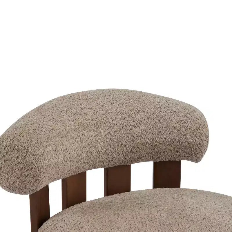 Poltrona d'accento Christopher Knight Home Gareth in legno moderno con rivestimento bouclé