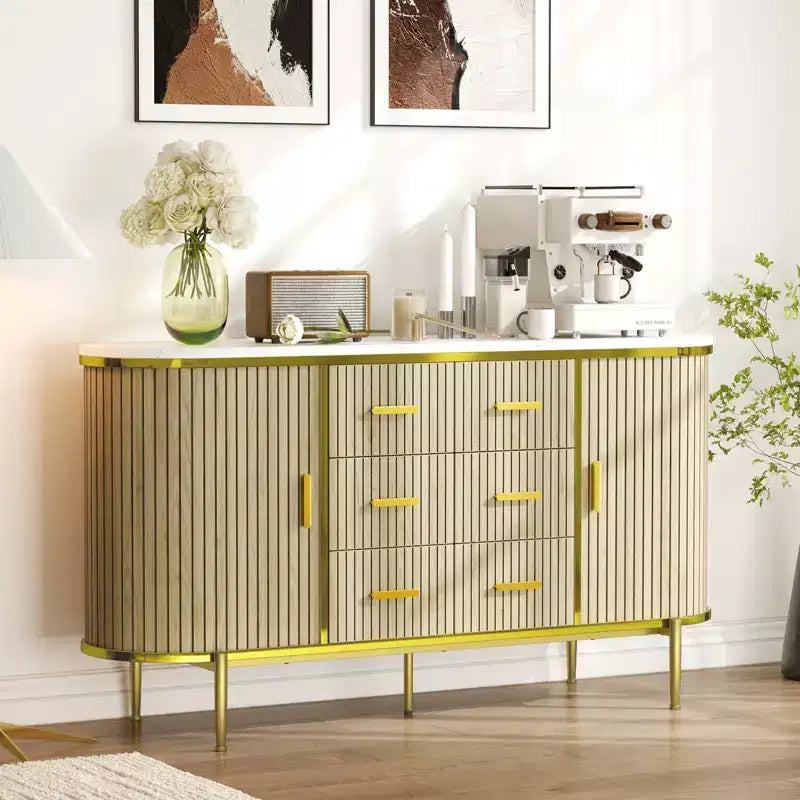 Credenza rustica da fattoria scanalata da 59in, mobile porta TV e consolle multimediale con 6 cassetti e 2 ante scorrevoli, versatile mobile contenitore per soggiorno