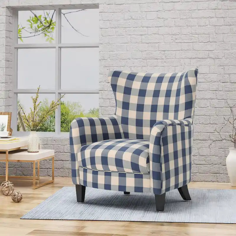 Moderne retro fauteuil met hoge rugleuning van 30.25 en houten poten voor de woonkamer