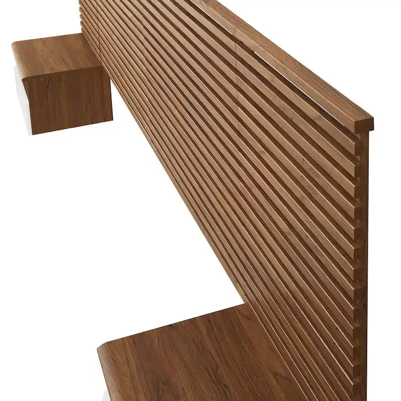 Render, aan de muur bevestigd kingsize hoofdeinde en moderne nachtkastjes