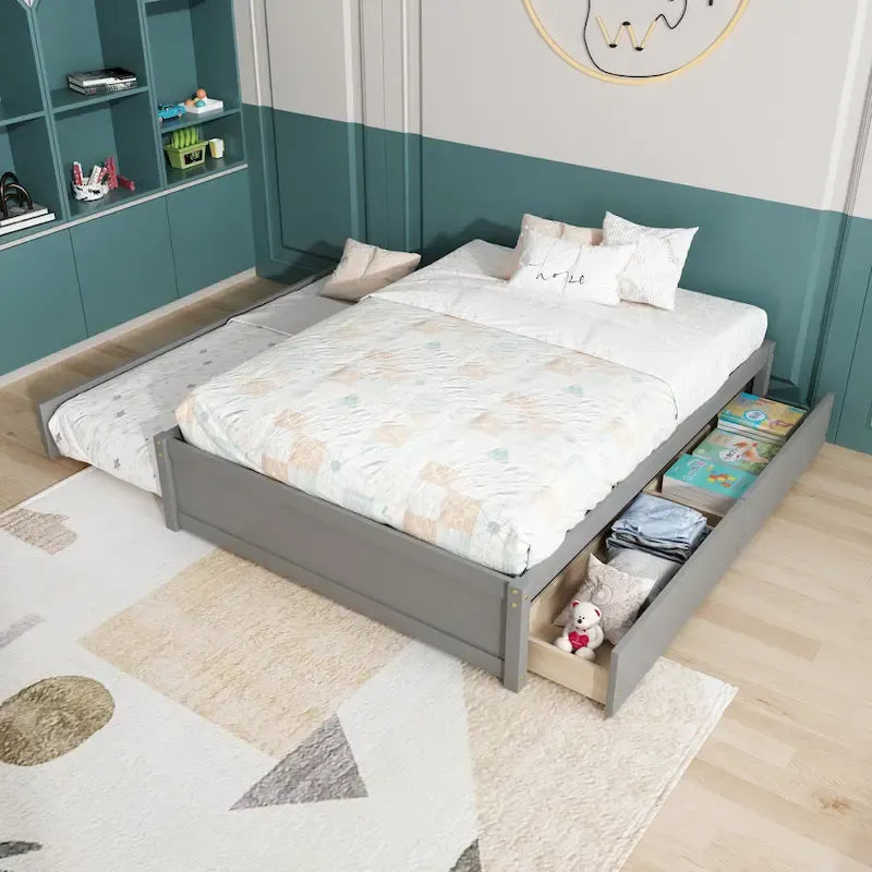 Tweepersoonsbed met onderschuifbed voor een eenpersoonsmatras en twee lades