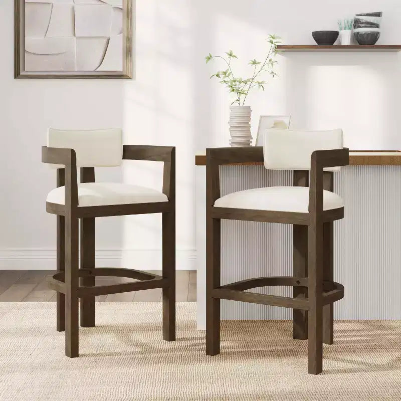 Christopher Knight Home Peyton Barhocker aus Gummibaumholz mit Polsterung und geschwungener offener Rückenlehne (2er-Set)